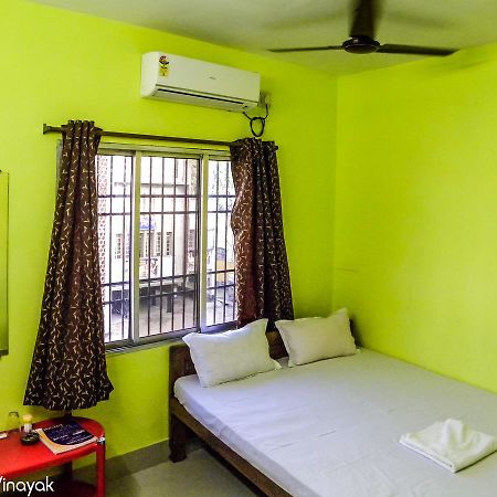 Hotel Vinayak Māldah Esterno foto