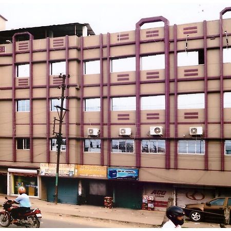 Hotel Vinayak Māldah Esterno foto